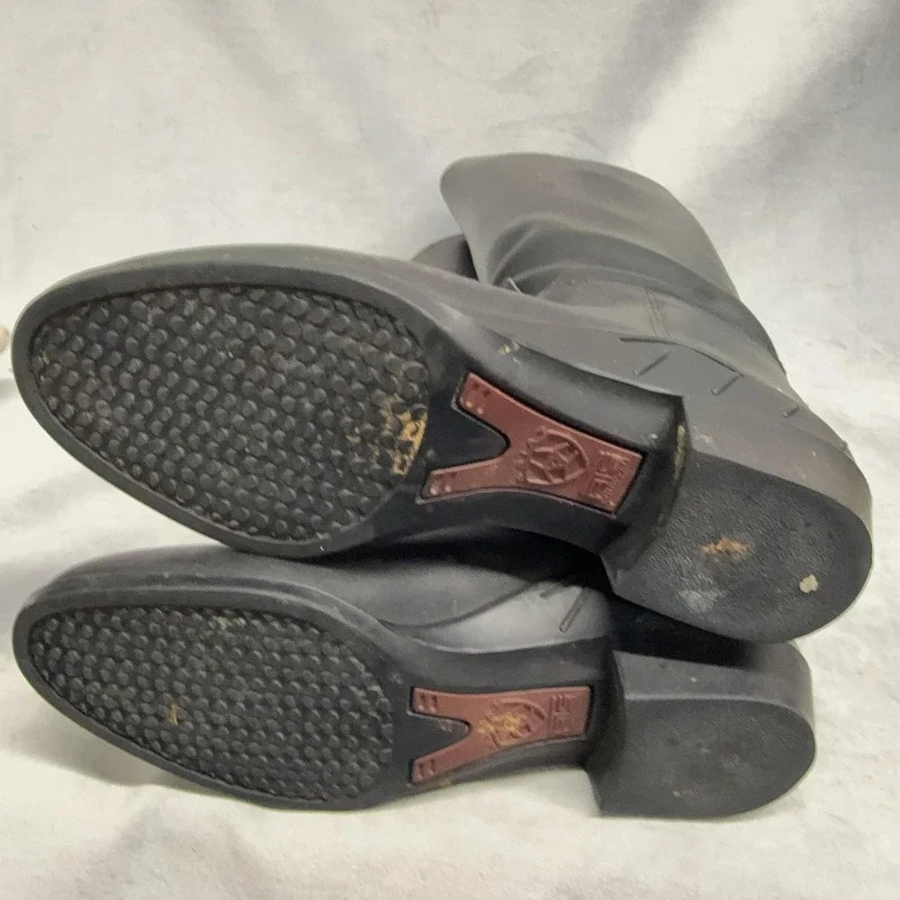 Ariat boots womens